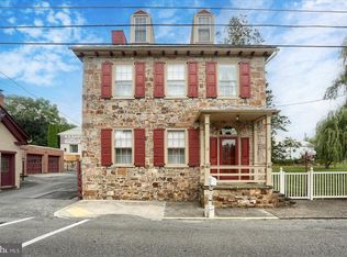 40 N Market St, Millerstown, PA 17062