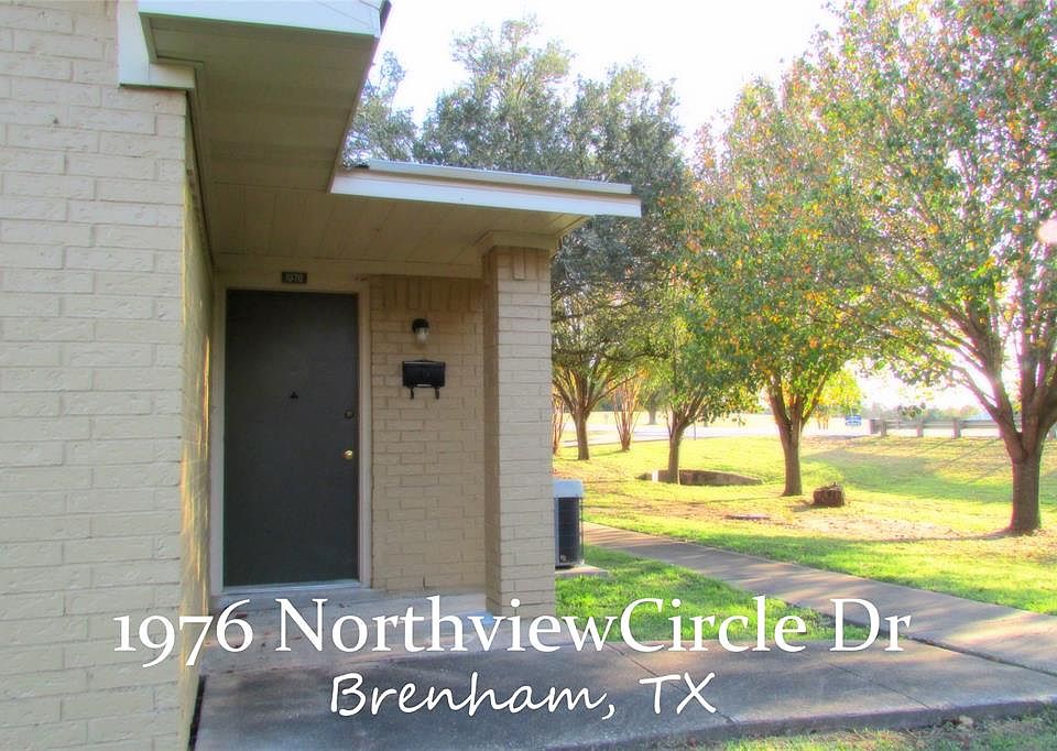 1st image of 1976 Northview Circle Dr
