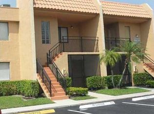 330 Racquet Club Rd APT 102, Weston, FL 33326