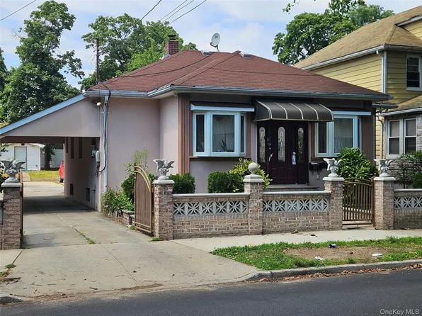 18823 120th Avenue, Saint Albans, NY 11412
