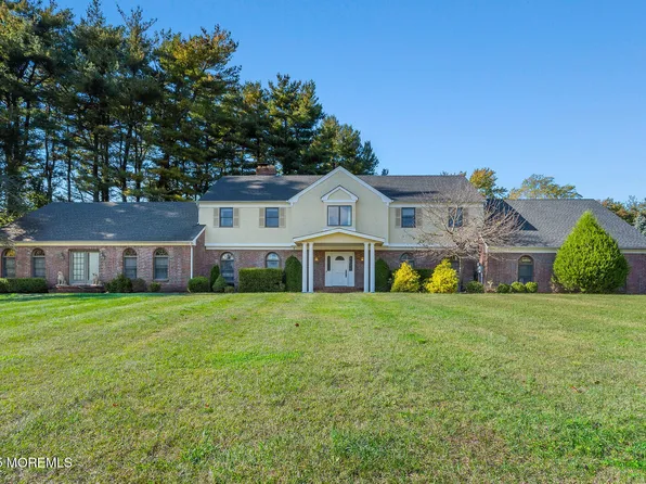 2 Pomo Court, Middletown, NJ 07748