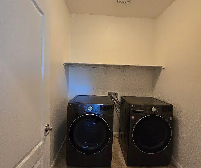 3246 Monterosa Ln — Photo 24