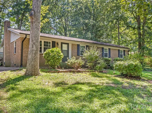 358 Dogwood Ln, Forest City, NC 28043
