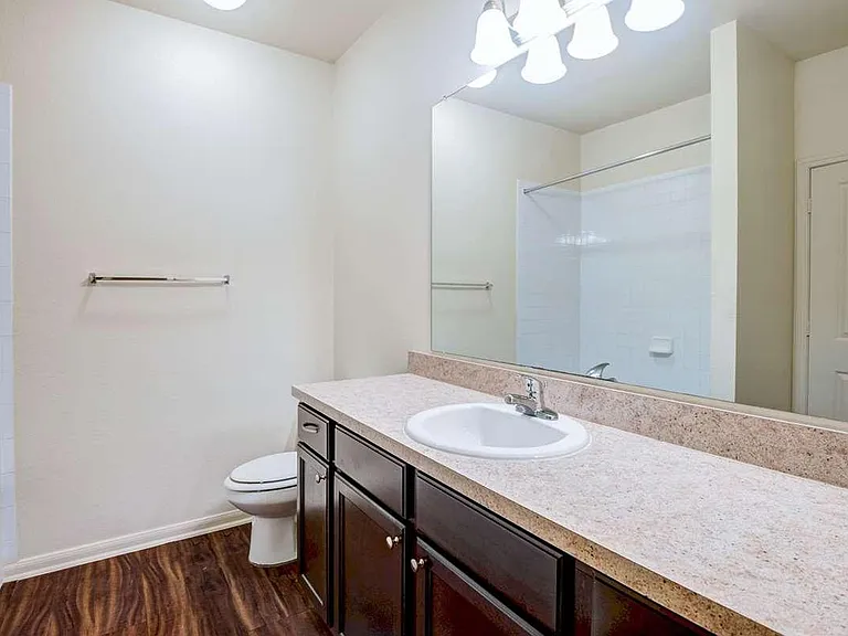 William Cannon Apartments — Photo 17