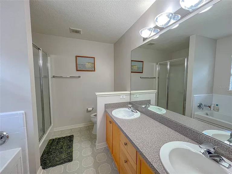 6725 SW 83rd Ter — Photo 10