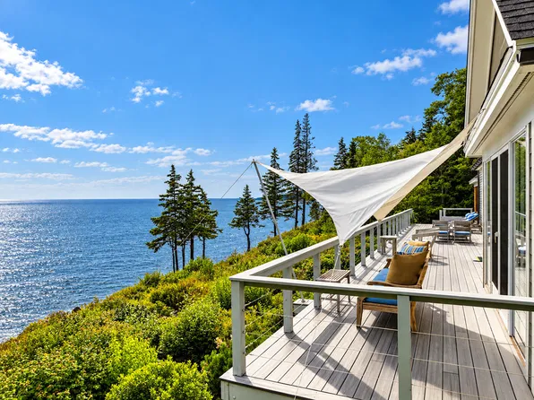 217 Roaring Spout Road, Saint George, ME 04860