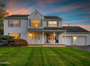 19 Assateague Rd, Howell, NJ 07731