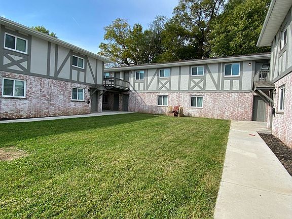 3rd image of 2201-2219-2221 Woodson Rd #10565692