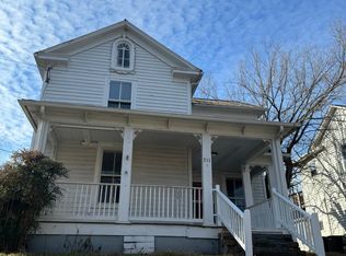 311 Main St, Brookneal, VA