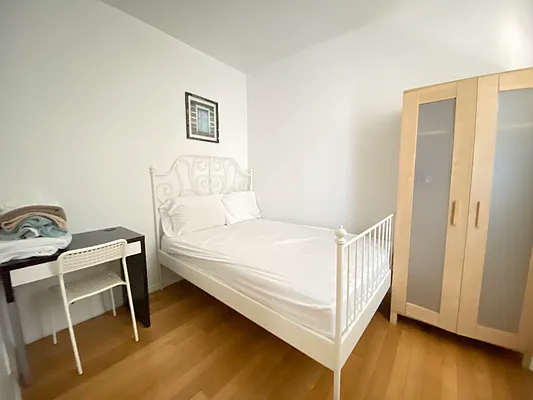Rented by Oxford Property Group | media 11