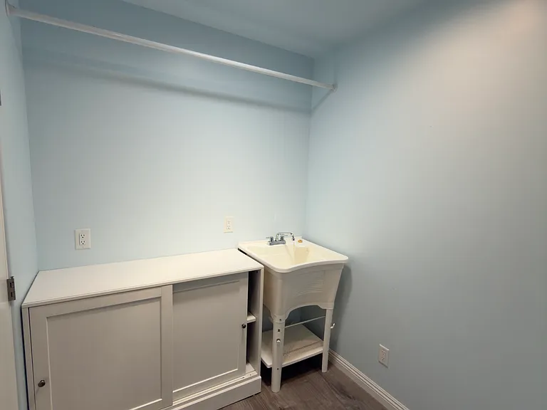 1528 Sheffield Dr — Photo 10