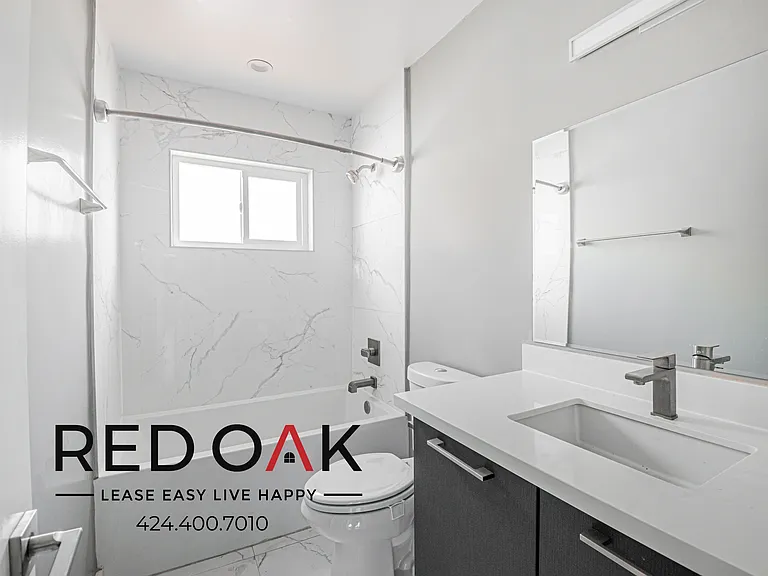 514 S Mariposa Ave #204 — Photo 8