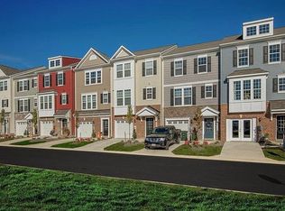 44319 Azalea Way, California, MD 20619