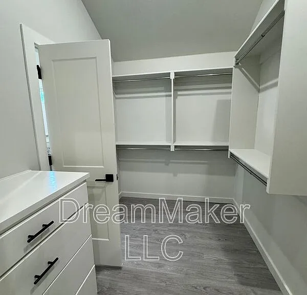 5176 Lily Ln — Photo 11