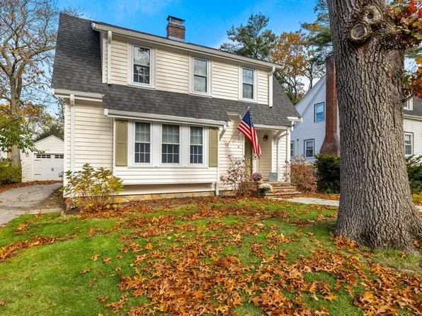 31 Sycamore Rd, Weymouth, MA 02190