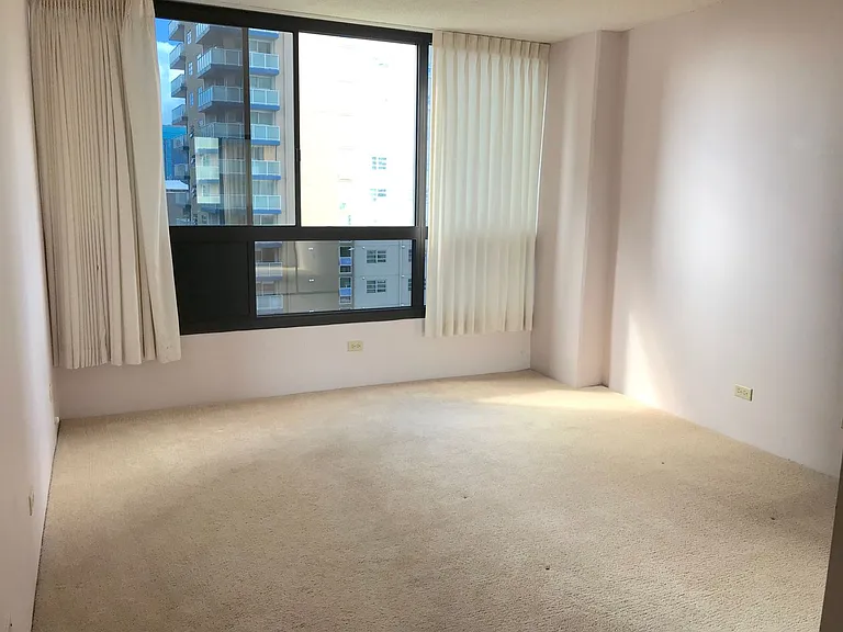 876 Curtis St #1508 — Photo 14