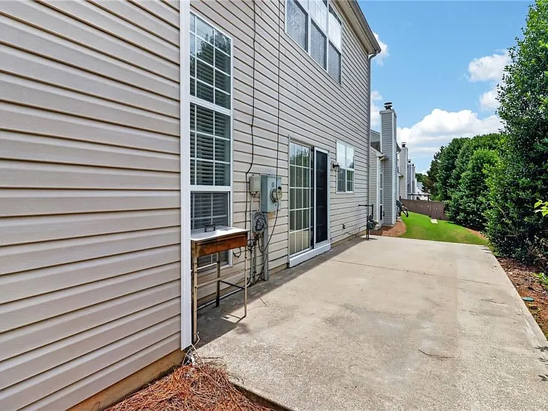 615 Melilot Ln — Photo 29