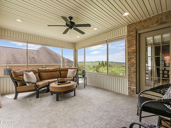 4th image of 130 Timber Cir