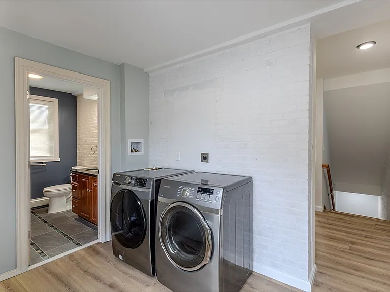 53 Berkley St #B — Photo 25