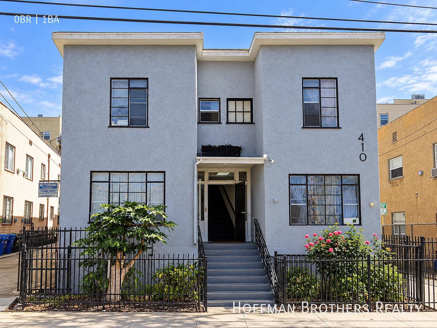 *1 Month Free*Updated Studio in City West with Updated Kitchen & All Utilities Included — Photo 3