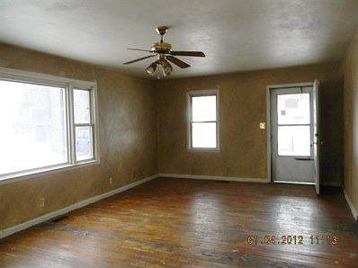 3rd image of 1504 S Kingston Dr