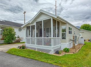 58 Strollers Ln, Waynesville, NC 28785