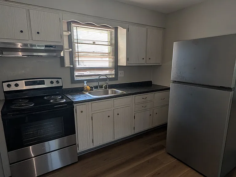 148 Bradford Ave #2-1 — Photo 2