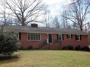 506 Twin Brook Dr, Clemmons, NC 27012