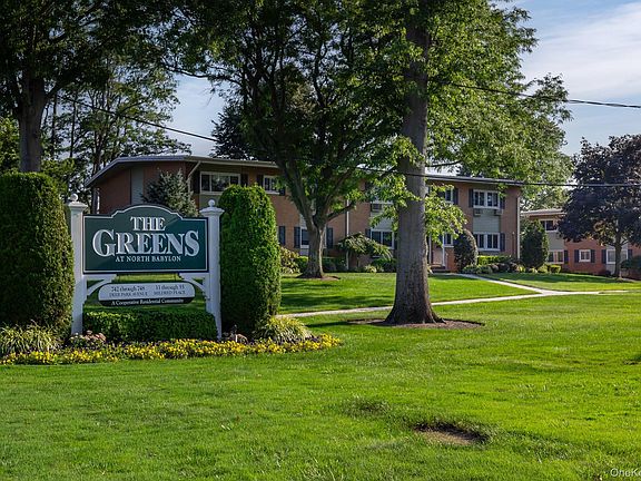 2nd image of 748 Deer Park Avenue #7H
