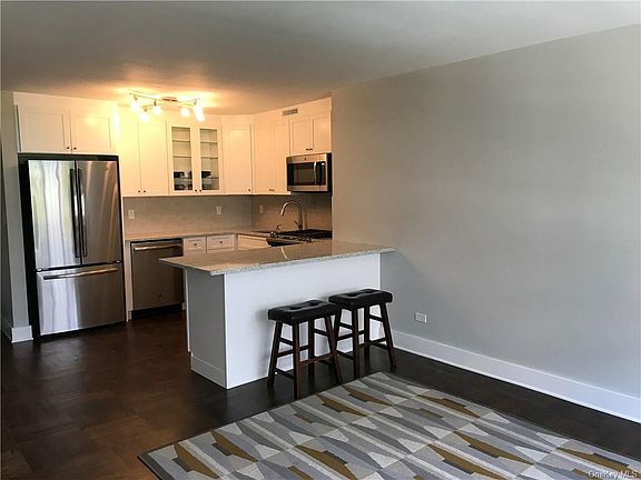 3rd image of 2 Washington Sq APT 2C