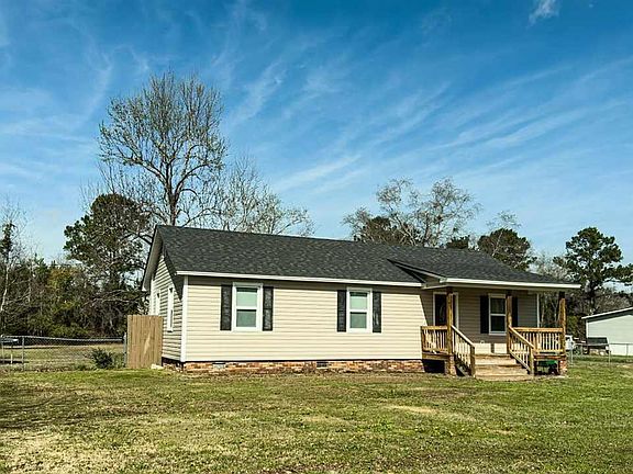 2nd image of 3007 Edenwood Dr