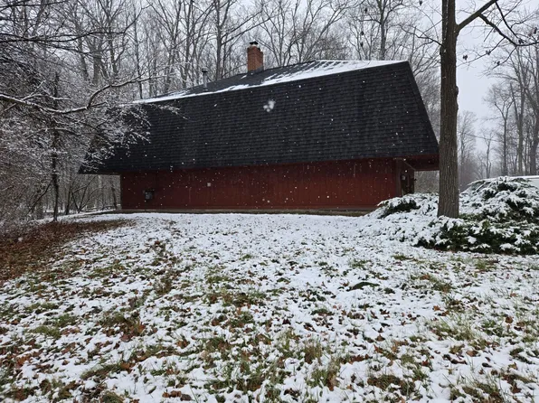 6495 S State Rd, Saline, MI 48176