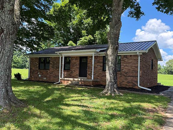 2nd image of 1934 Mount Olivet Rd