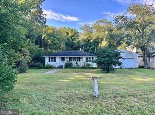 409 Delaware Ave, Hurlock, MD 21643