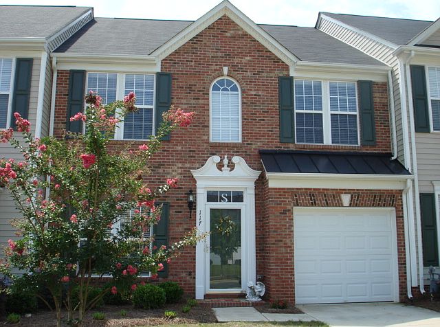 1st image of 117 S Arcadian Way