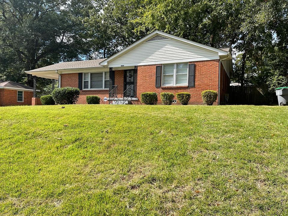 1st image of 4023 Charles Dr