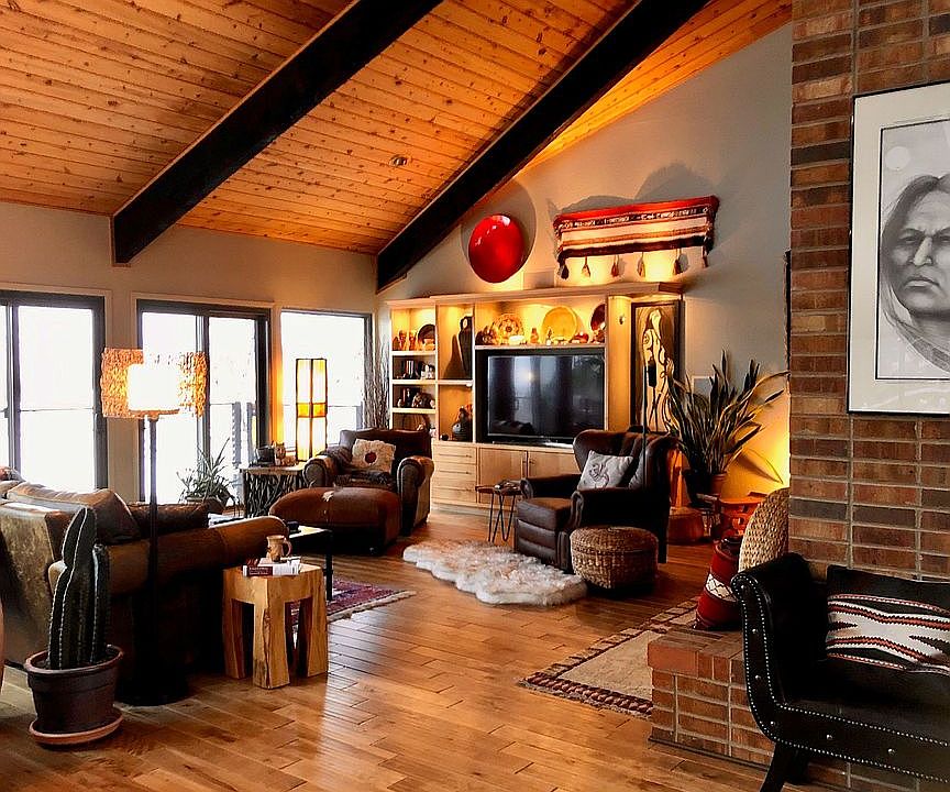 LR: cozy winter day
