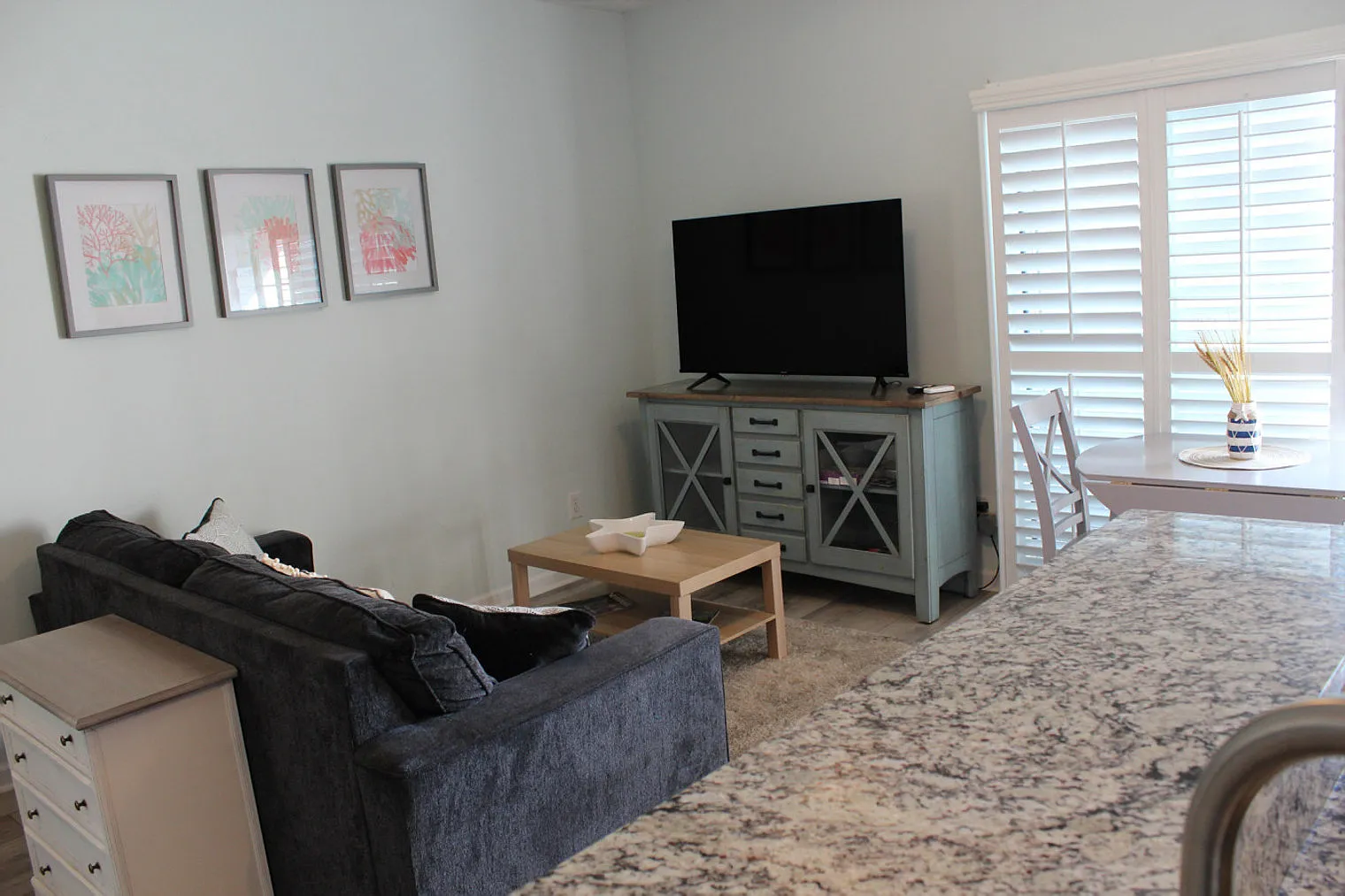 2 bed, 2.0 bath, 753 sqft, $2,366 — Photo 1