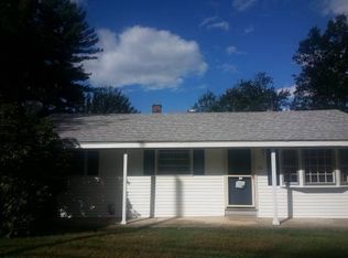 98 Ridgefield Dr, Milford, NH 03055