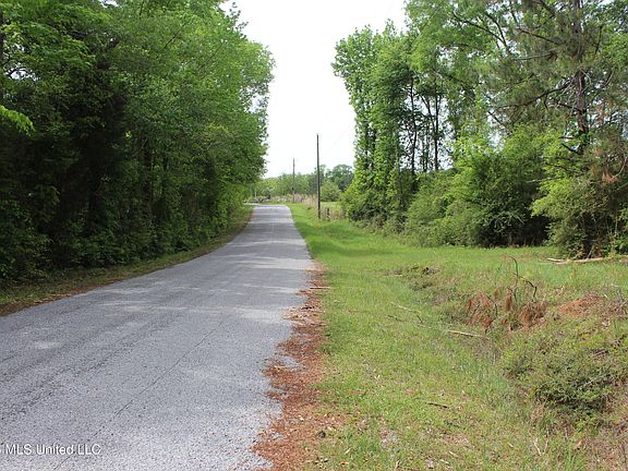 2nd image of Charlie Boyd Rd