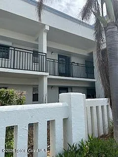 2 bed, 2.0 bath, 1336 sqft, $2,500 — Photo 2