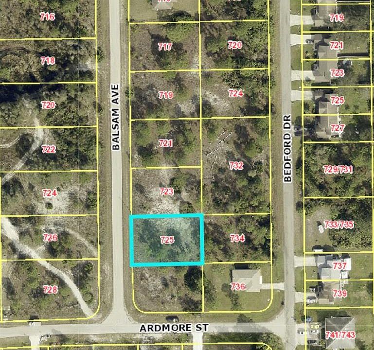 1st image of 725 Balsam AVE