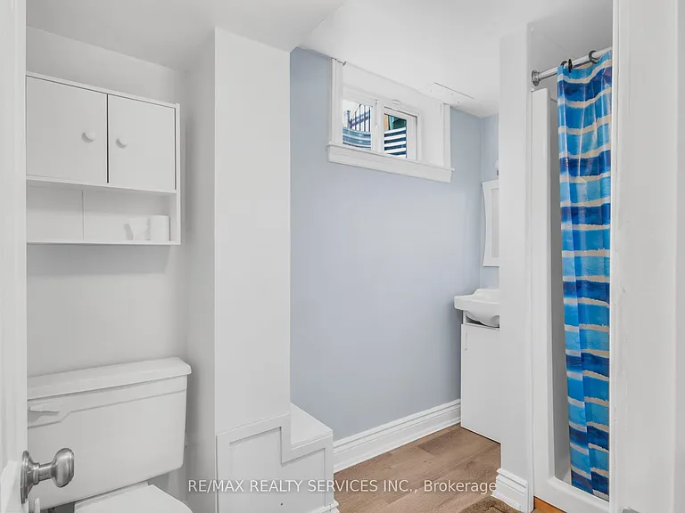 185 Burlington St #BASEMENT — Photo 13