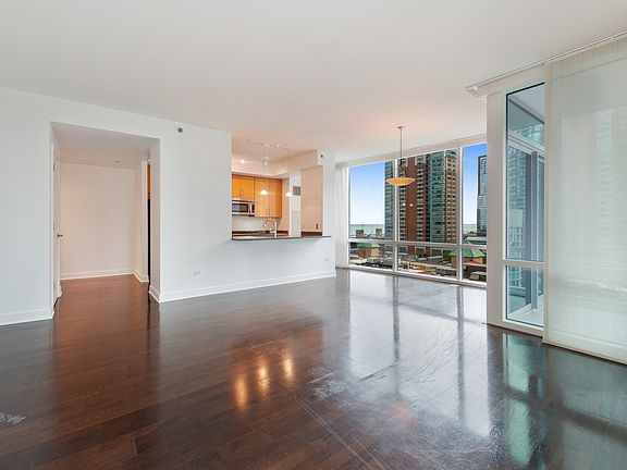 4th image of 505 N McClurg Ct APT 1105