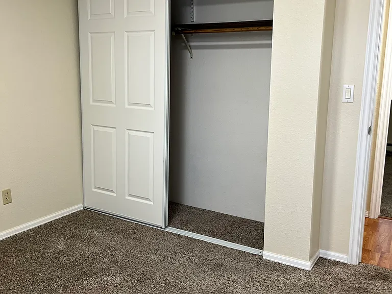 2nd bedroom facing east