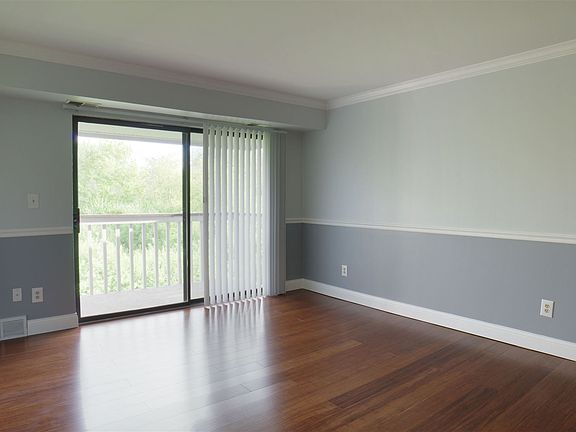 1 Living Room