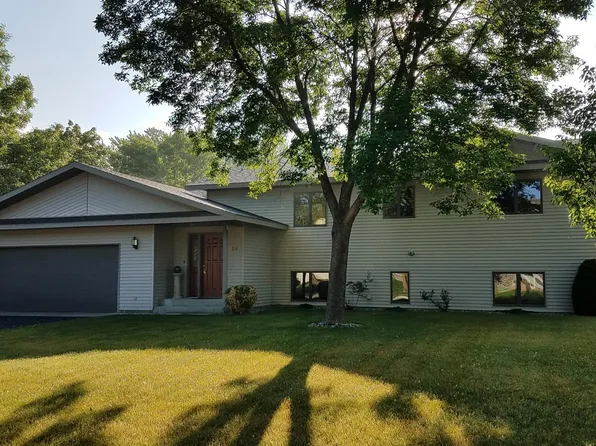 318 11th Ave S, Cold Spring, MN 56320