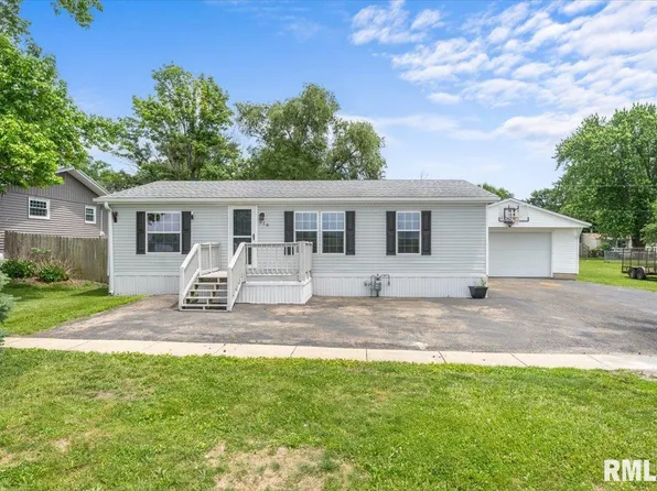 318 N Constant St, Dawson, IL 62520