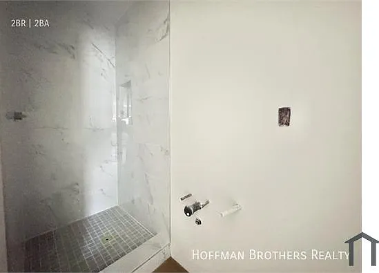 1135 S Doheny Dr #7 — Photo 2