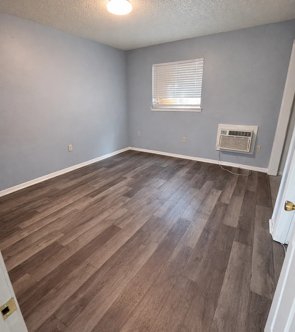3942 West Brookstown Drive — Photo 4